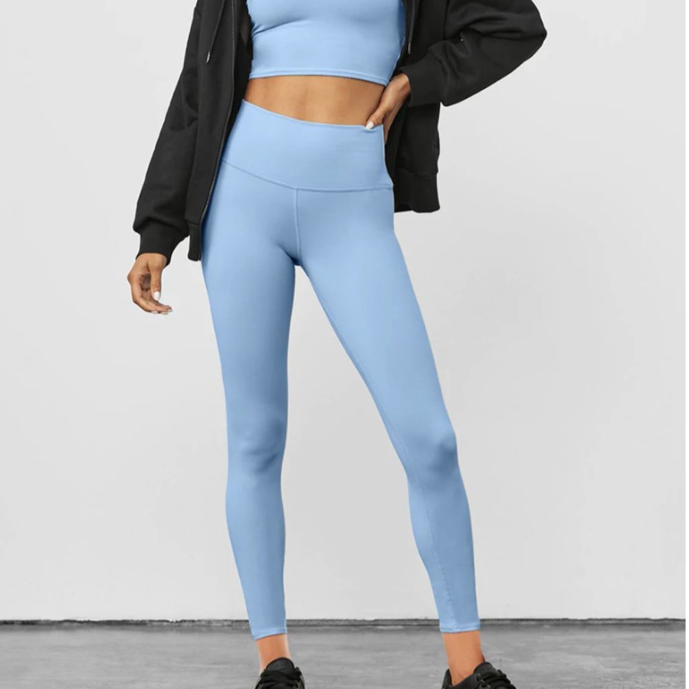 Alo Yoga HIGH-WAIST AIRBRUSH LEGGING in Blue Skies